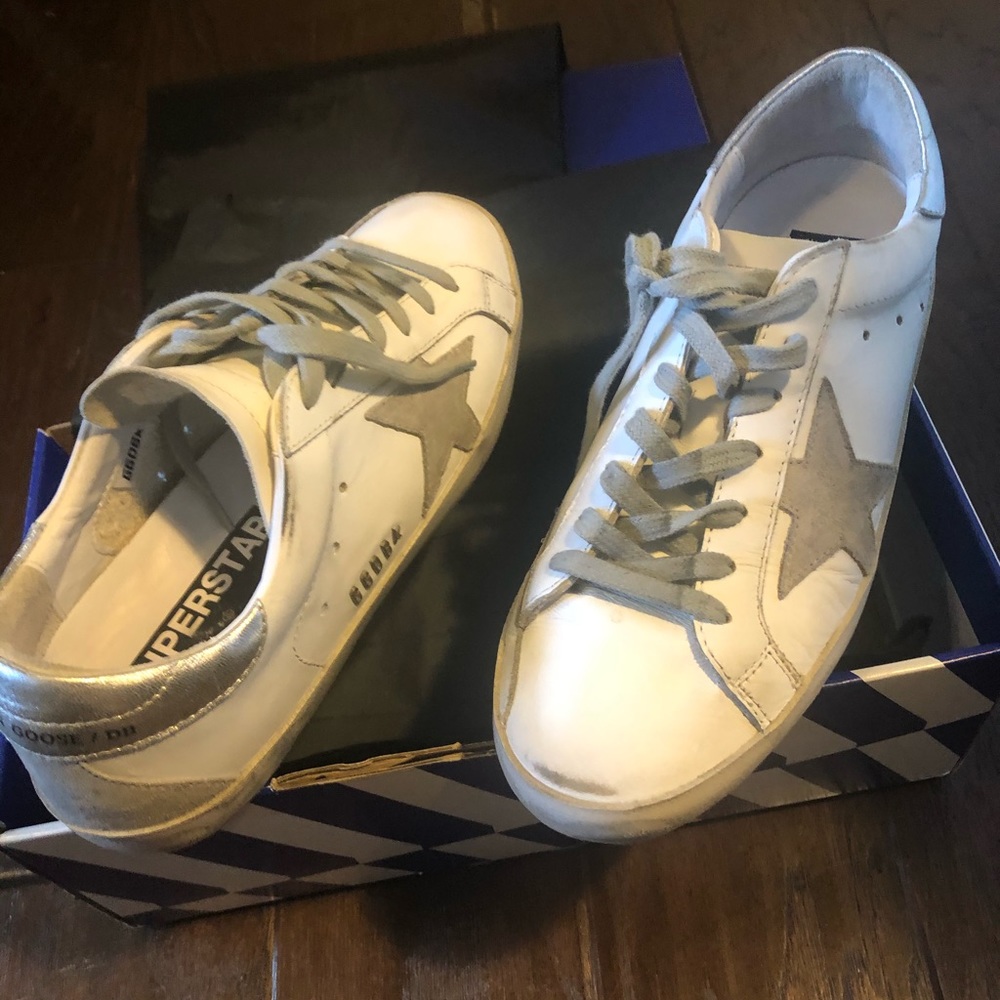 size 40 golden goose sneakers